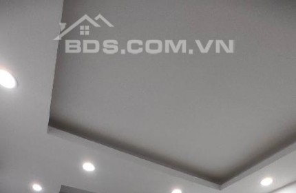 Bán nhà Kim ngưu, 6Tầng, đúc BTCT, ngõ rộng oto, 24m2, giá 4,25tỷ (có thương lượng )